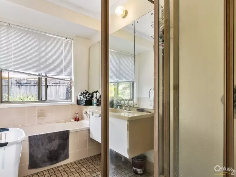 Photo #12: 27 St. Andrews Drive, Tewantin - Sold by Ray White Noosa