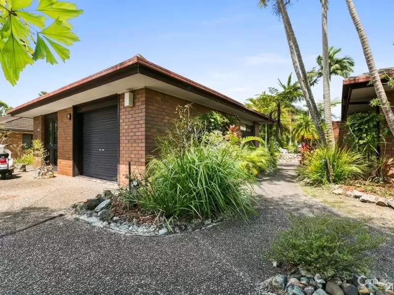 Photo #2: 27 St. Andrews Drive, Tewantin - Sold by Ray White Noosa
