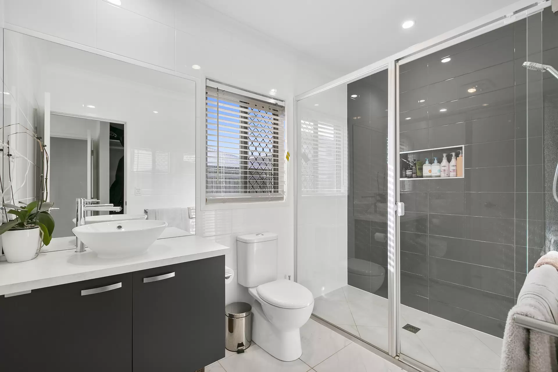 Photo #7: 6  Long Board Street, Peregian Beach - Sold by Ray White Noosa