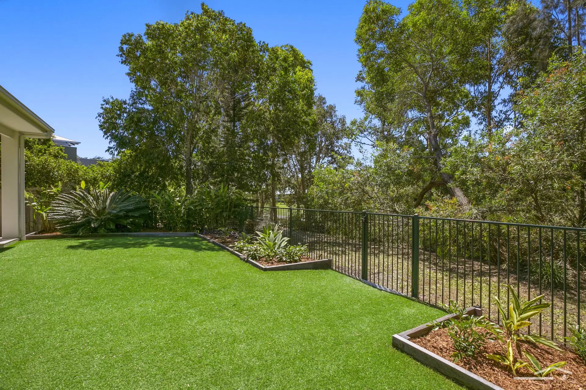 Photo #10: 10 Greenside Court, Peregian Springs - Sold by Ray White Noosa
