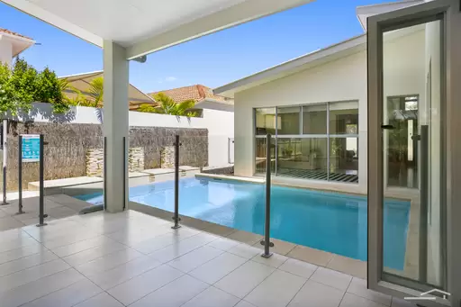 10 Greenside Court, Peregian Springs Sold by Ray White Noosa - image 6