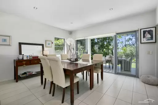 10 Greenside Court, Peregian Springs Sold by Ray White Noosa - image 9