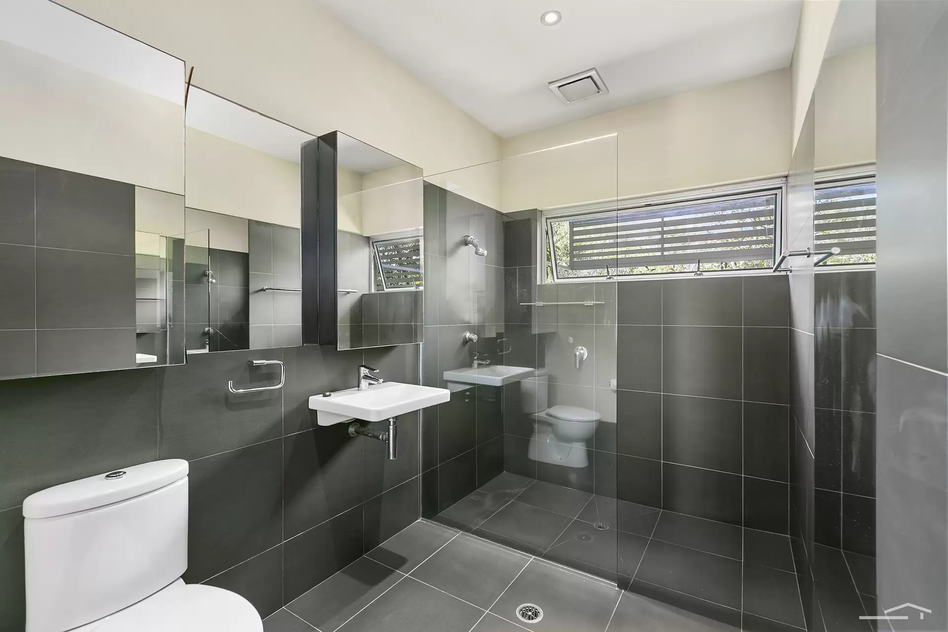 Photo #13: 26 Resolute Street, Sunrise Beach - Sold by Ray White Noosa