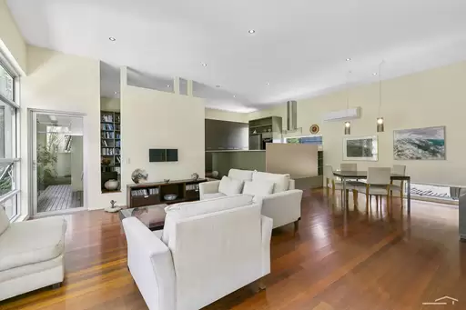 26 Resolute Street, Sunrise Beach Sold by Ray White Noosa - image 2
