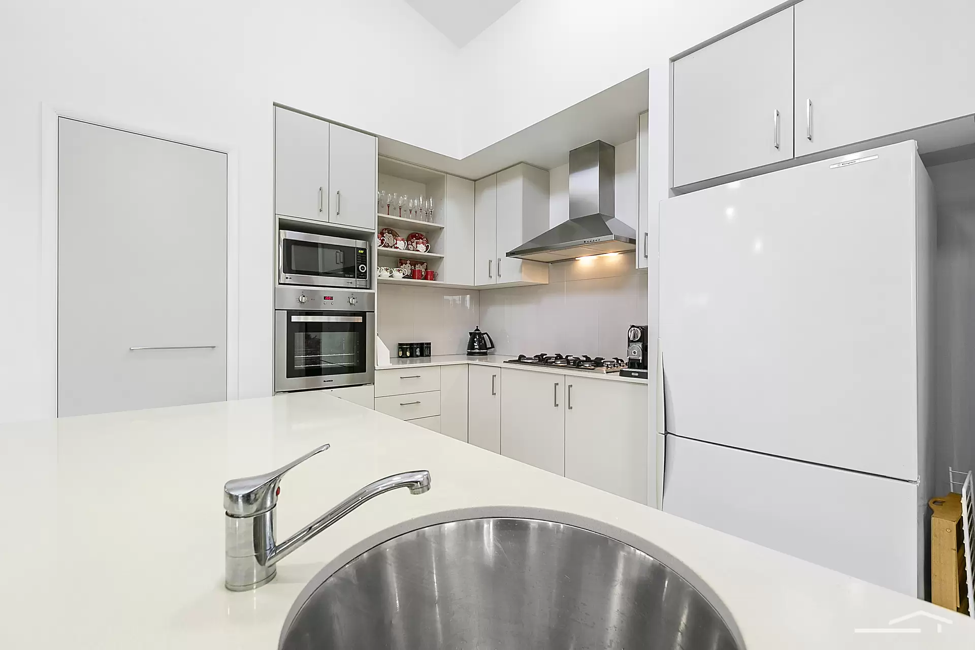 Photo #6: 11 Oakbridge Way, Peregian Springs - Sold by Ray White Noosa