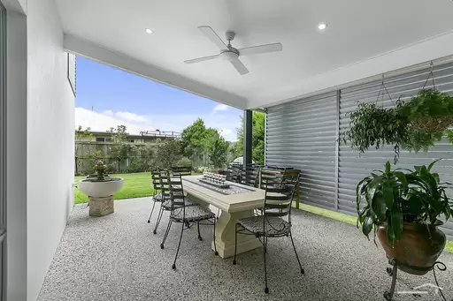 11 Oakbridge Way, Peregian Springs Sold by Ray White Noosa - image 11