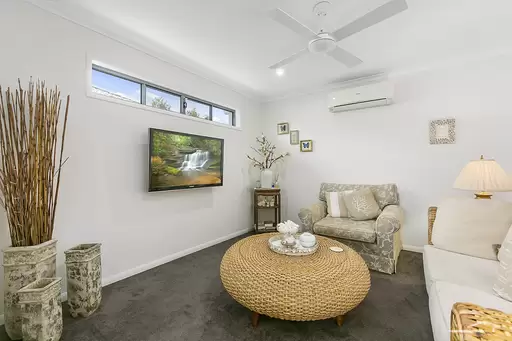 11 Oakbridge Way, Peregian Springs Sold by Ray White Noosa - image 4