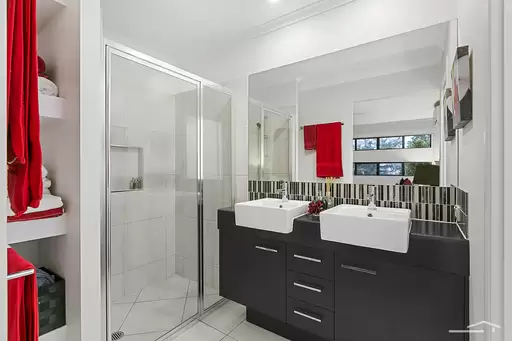 11 Oakbridge Way, Peregian Springs Sold by Ray White Noosa - image 14