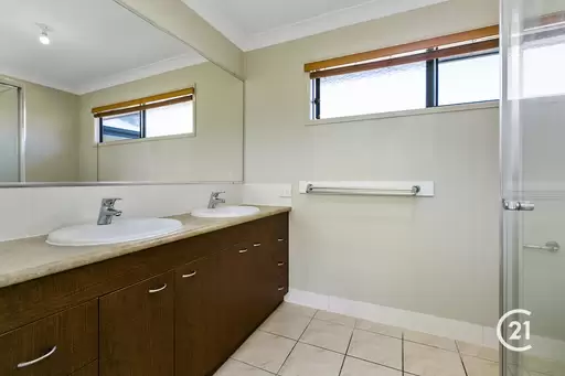 2 Pebble Court, Peregian Springs Sold by Ray White Noosa - image 15
