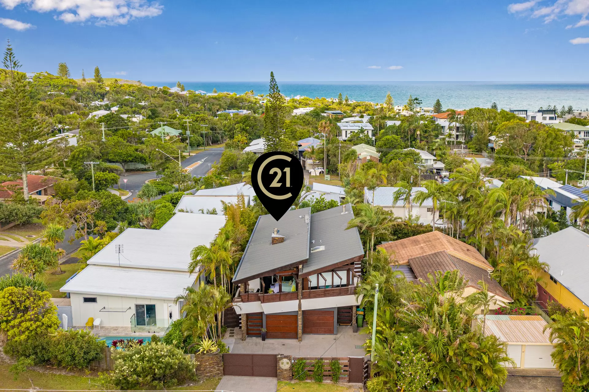 Photo #2: 1/20 Weyba Street, Sunshine Beach - Sold by Ray White Noosa