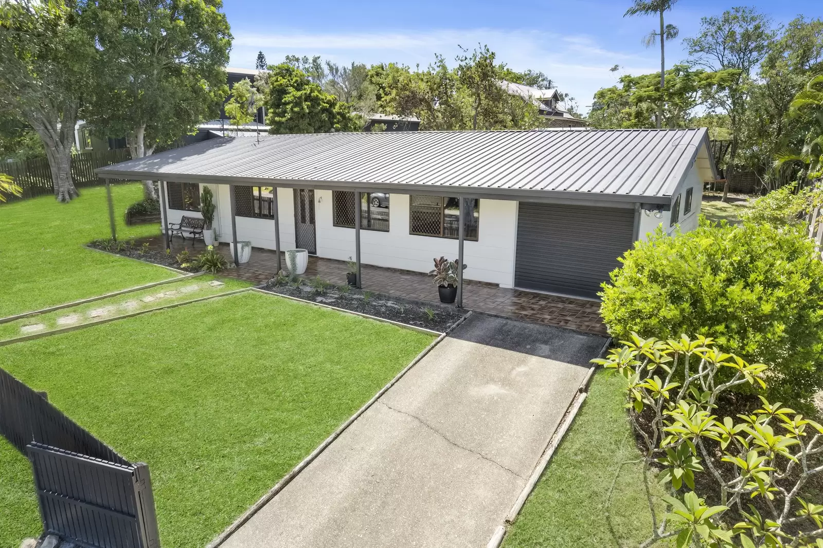 Photo #15: 16 Hawthorn Grove, Marcus Beach - Sold by Ray White Noosa