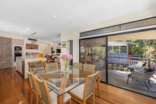 15 Dolphin Bay Drive, Sunshine Beach Sold by Ray White Noosa - image 5