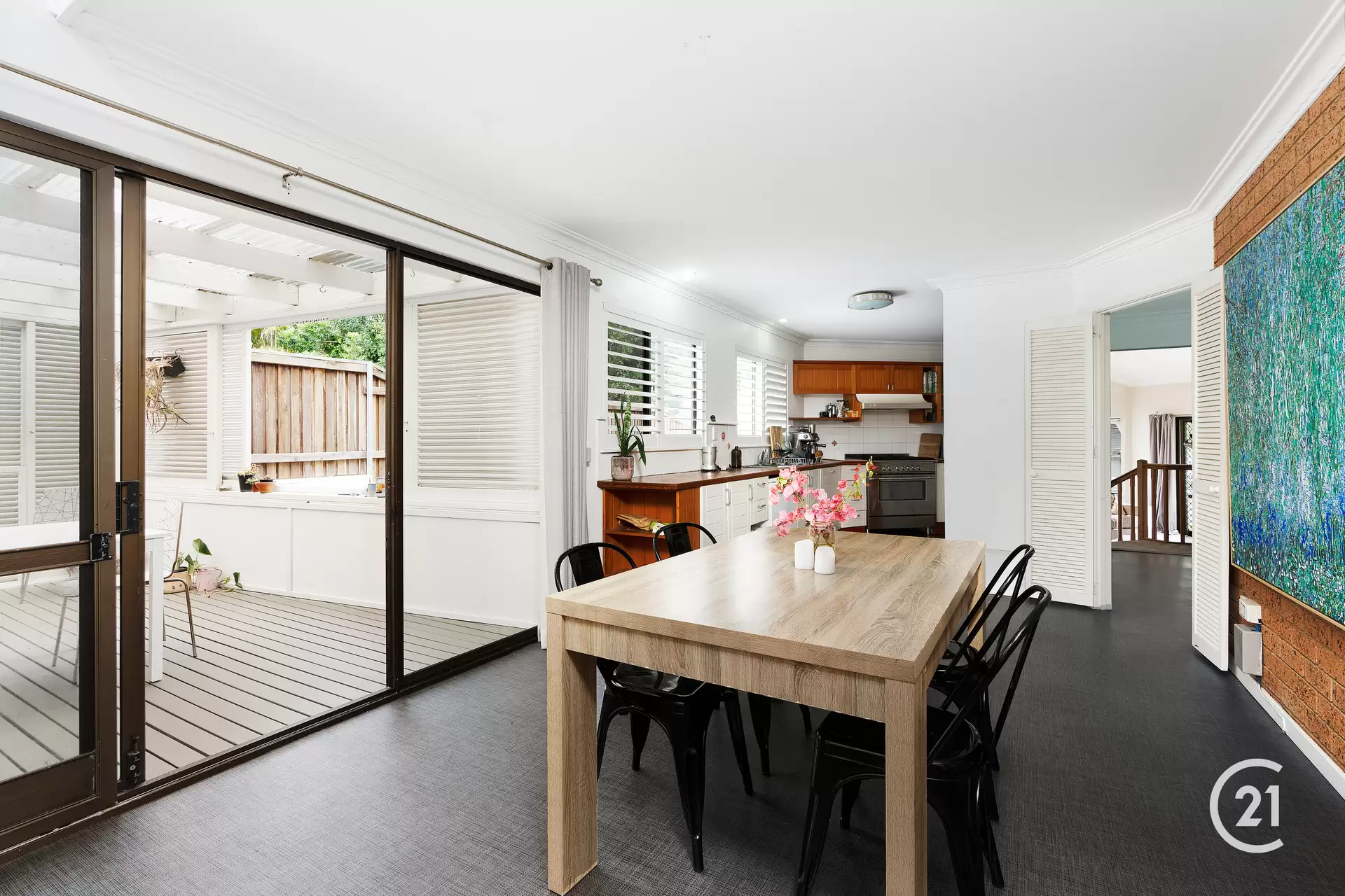 Photo #6: 37 Bottlebrush Avenue, Noosa Heads - Sold by Ray White Noosa