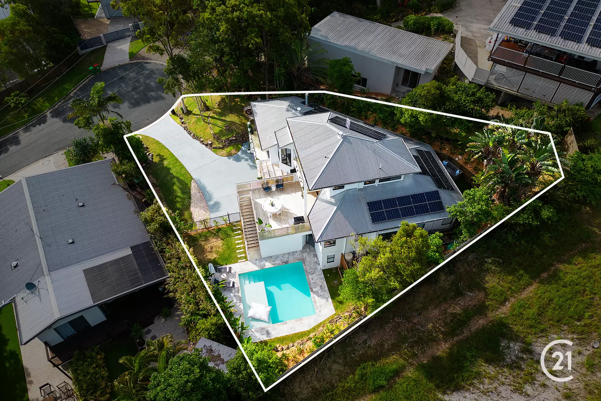 Photo #4: 10 Honeysuckle Lane, Noosa Heads - Sold by Ray White Noosa