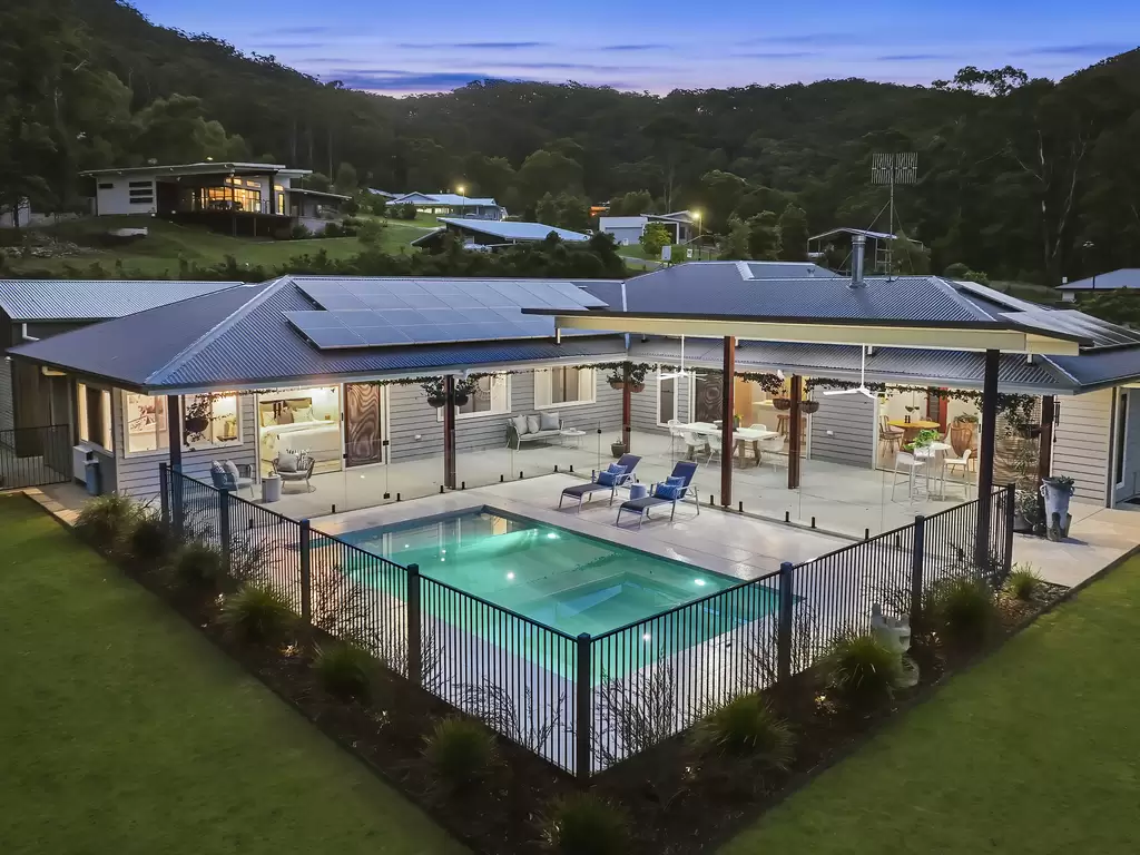 57 Golden Valley Place, Valdora Sold by Ray White Noosa