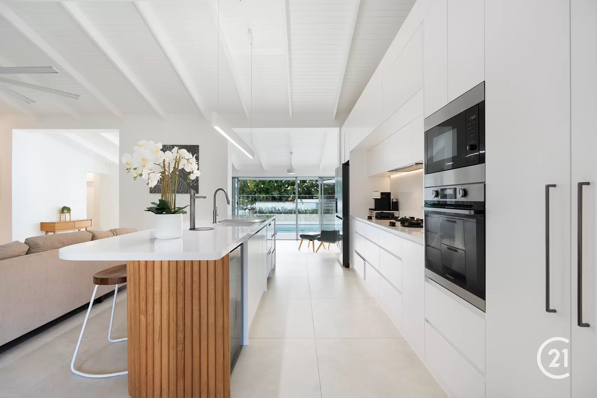 Photo #1: 8 Wyona Drive, Noosa Heads - Sold by Ray White Noosa