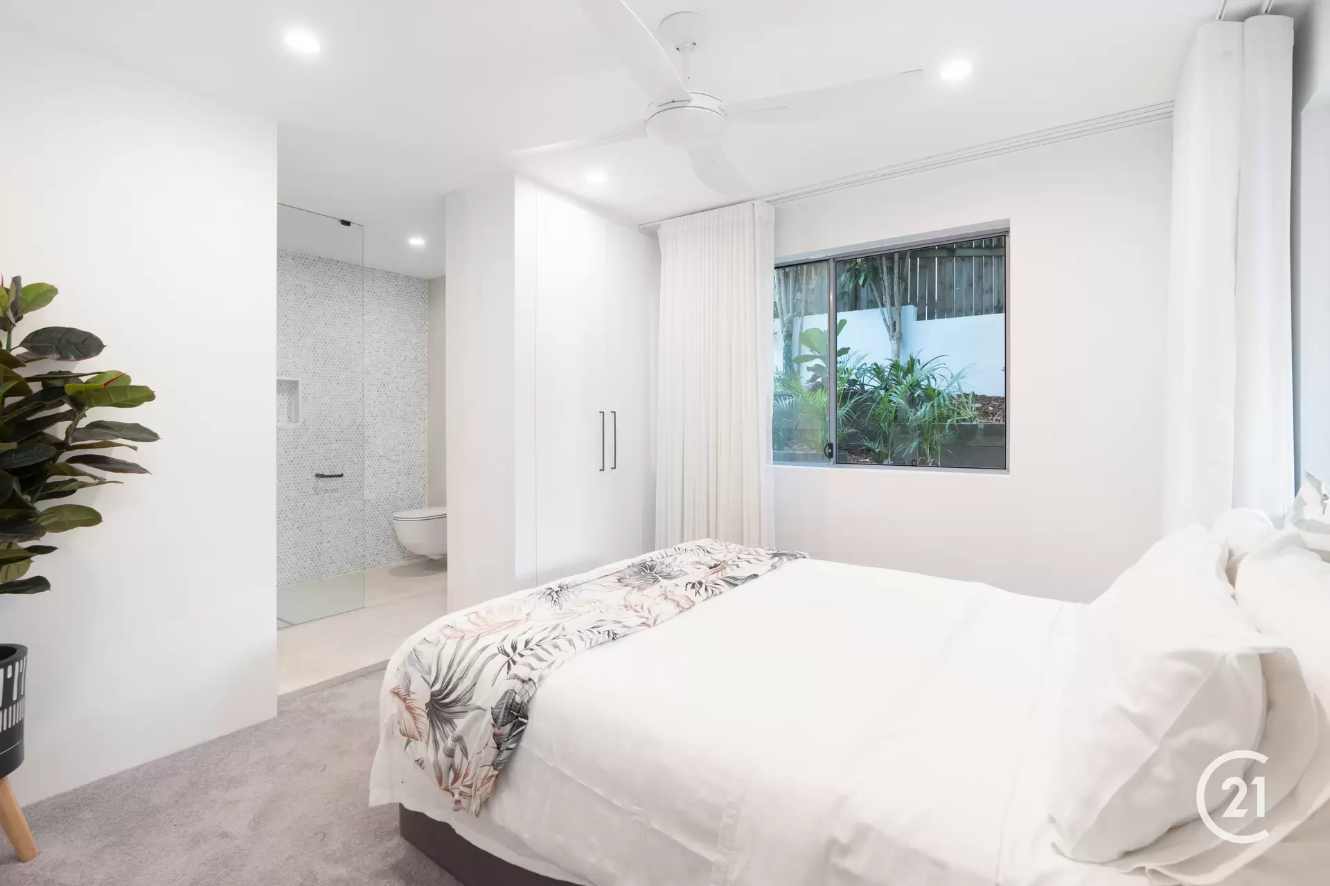 Photo #16: 8 Wyona Drive, Noosa Heads - Sold by Ray White Noosa