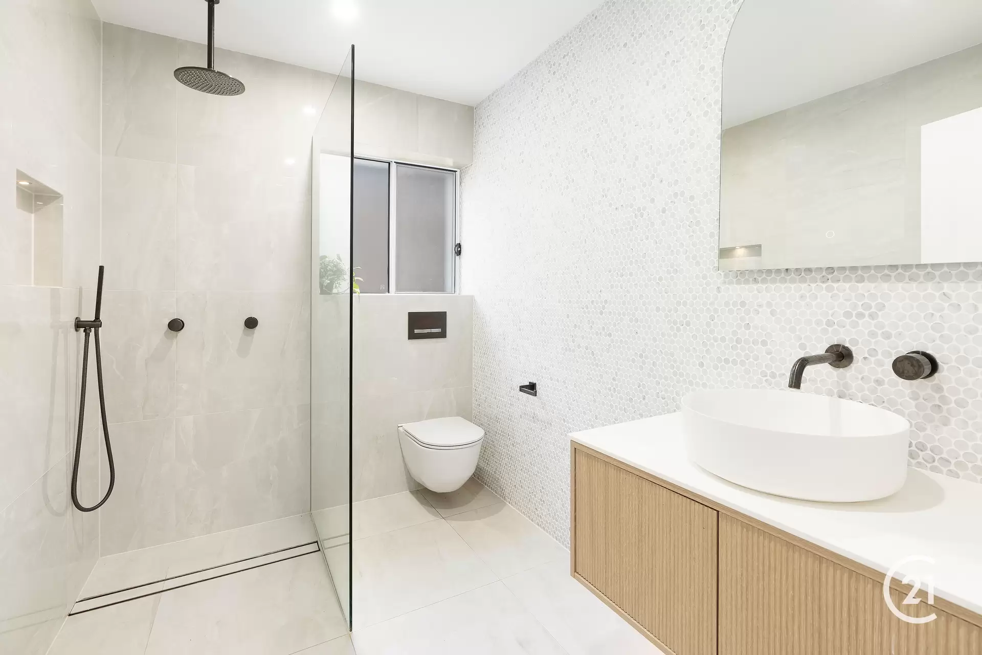 Photo #18: 8 Wyona Drive, Noosa Heads - Sold by Ray White Noosa