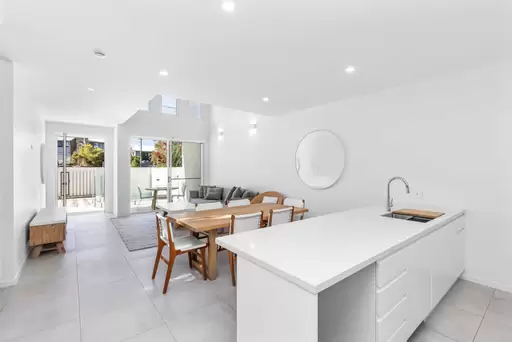 2/27 Hill Street, Sunshine Beach Sold by Ray White Noosa - image 4