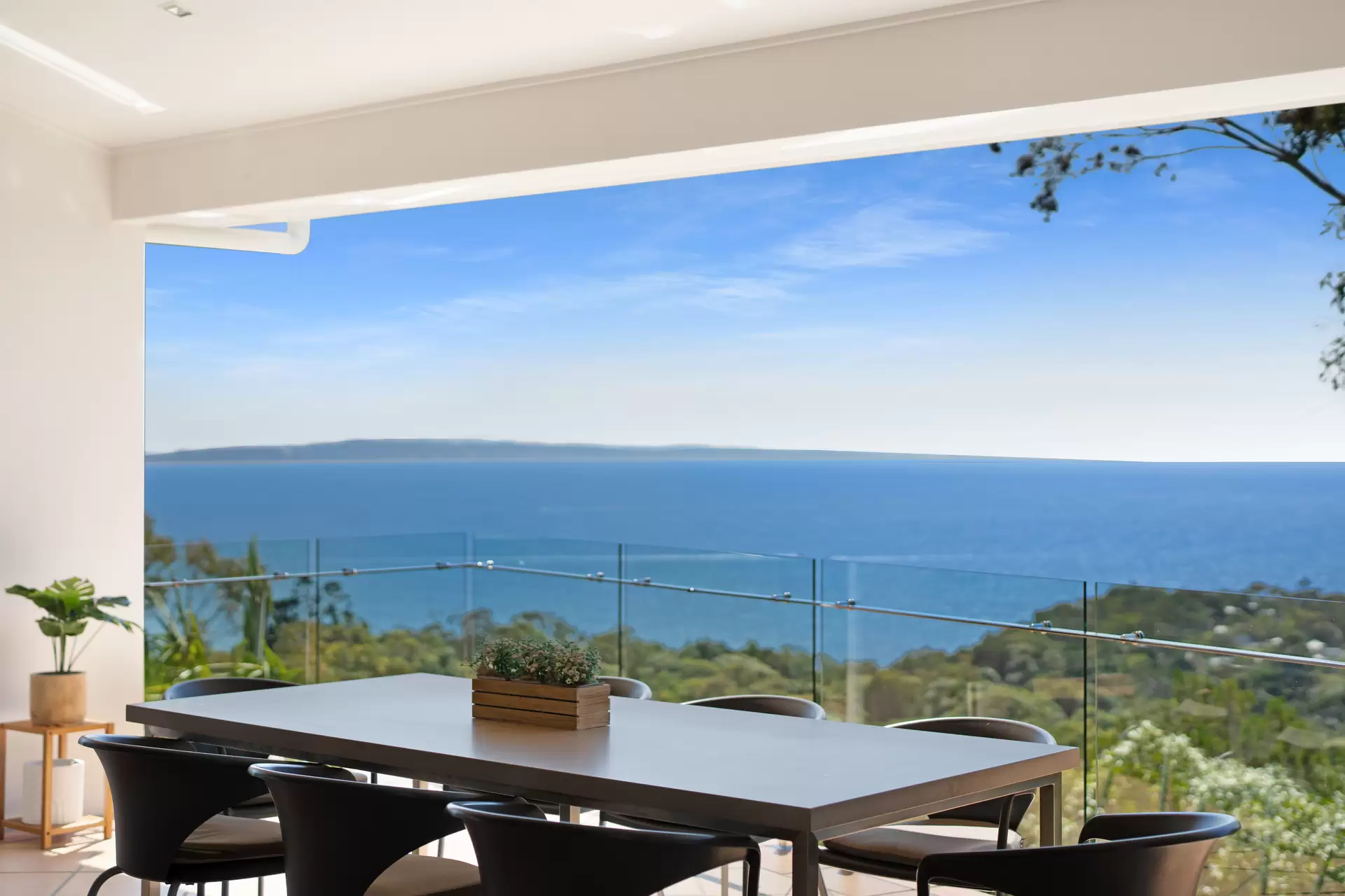 Photo #4: 23 Bayview Road, Noosa Heads - Sold by Ray White Noosa