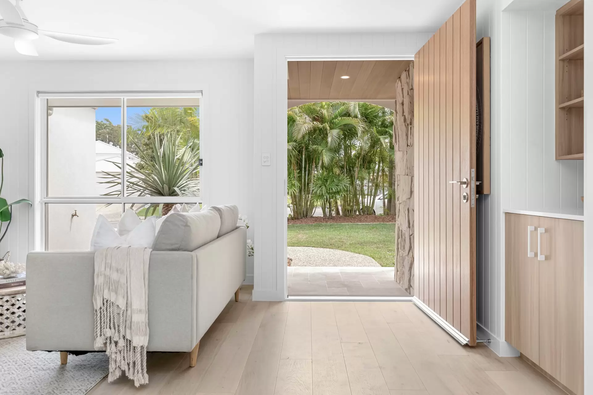 Photo #9: 6 Hazelwood Court, Noosaville - Sold by Ray White Noosa