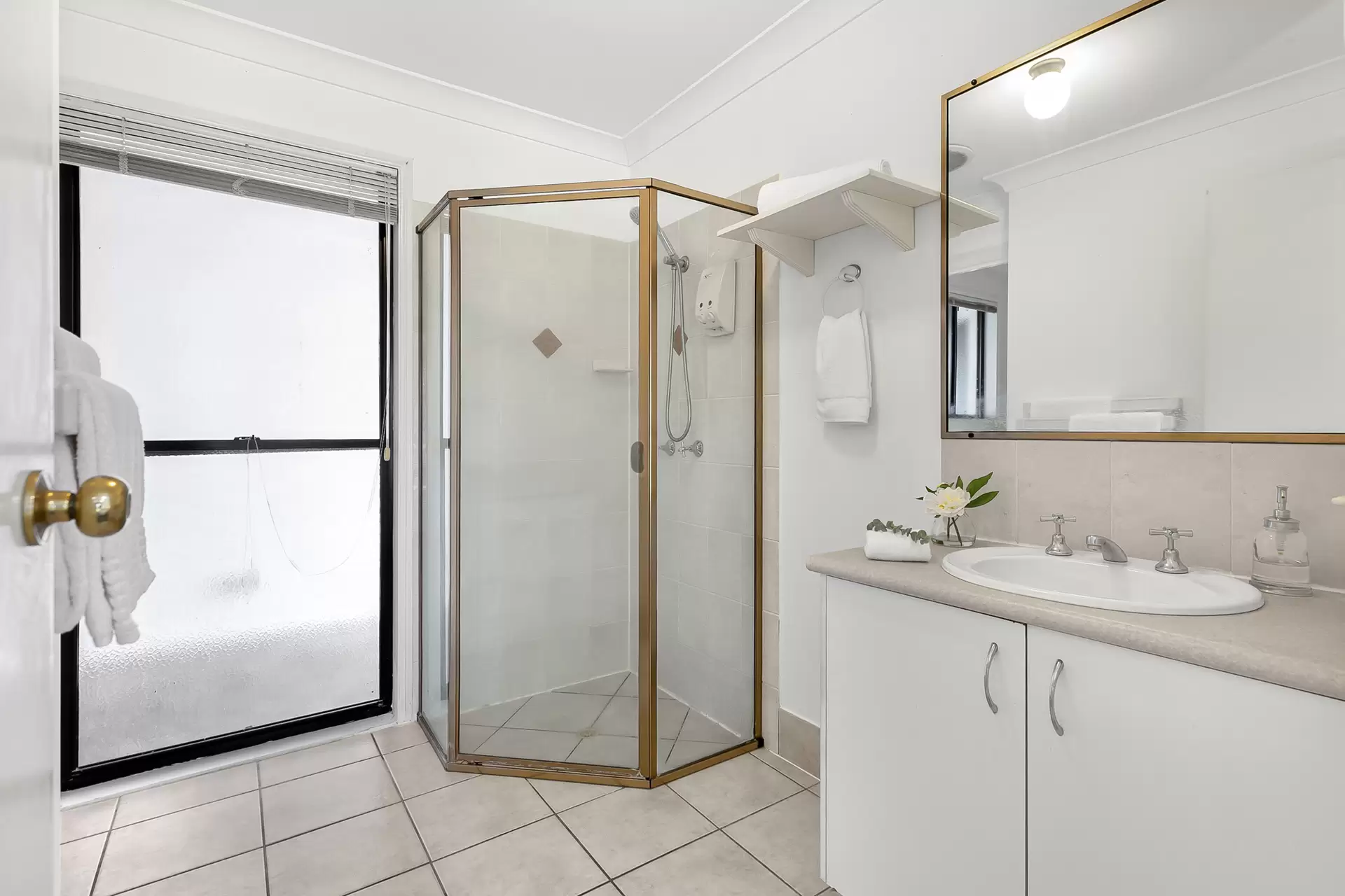 Photo #14: 77 Outlook Drive, Tewantin - Sold by Ray White Noosa