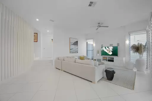 52 Longwood Drive, Peregian Springs Sold by Ray White Noosa - image 12