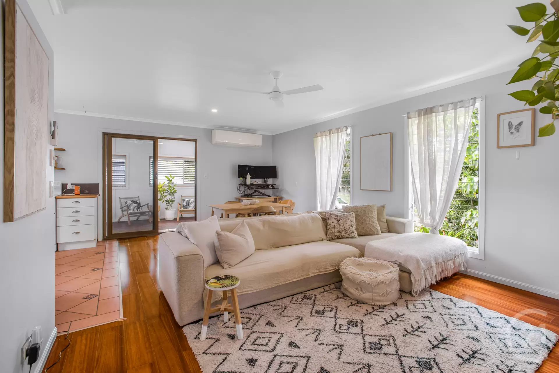 Photo #5: 4 Kingston Street, Peregian Springs - Sold by Ray White Noosa