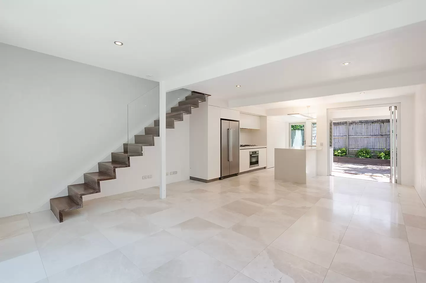 Photo #3: 7/14 Ray Street, Sunshine Beach - Sold by Ray White Noosa