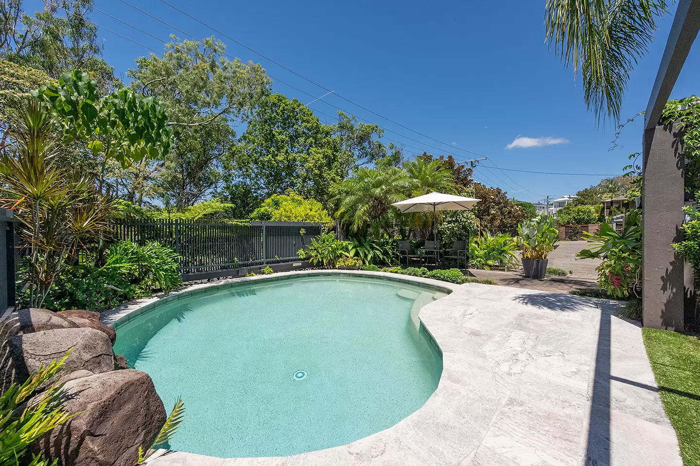 Photo #12: 7/14 Ray Street, Sunshine Beach - Sold by Ray White Noosa