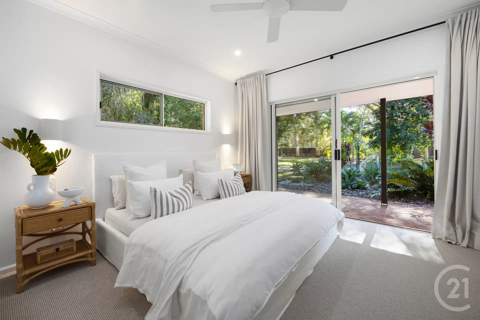 Photo #8: 82 Lake Vista Drive, Peregian Beach - Sold by Ray White Noosa