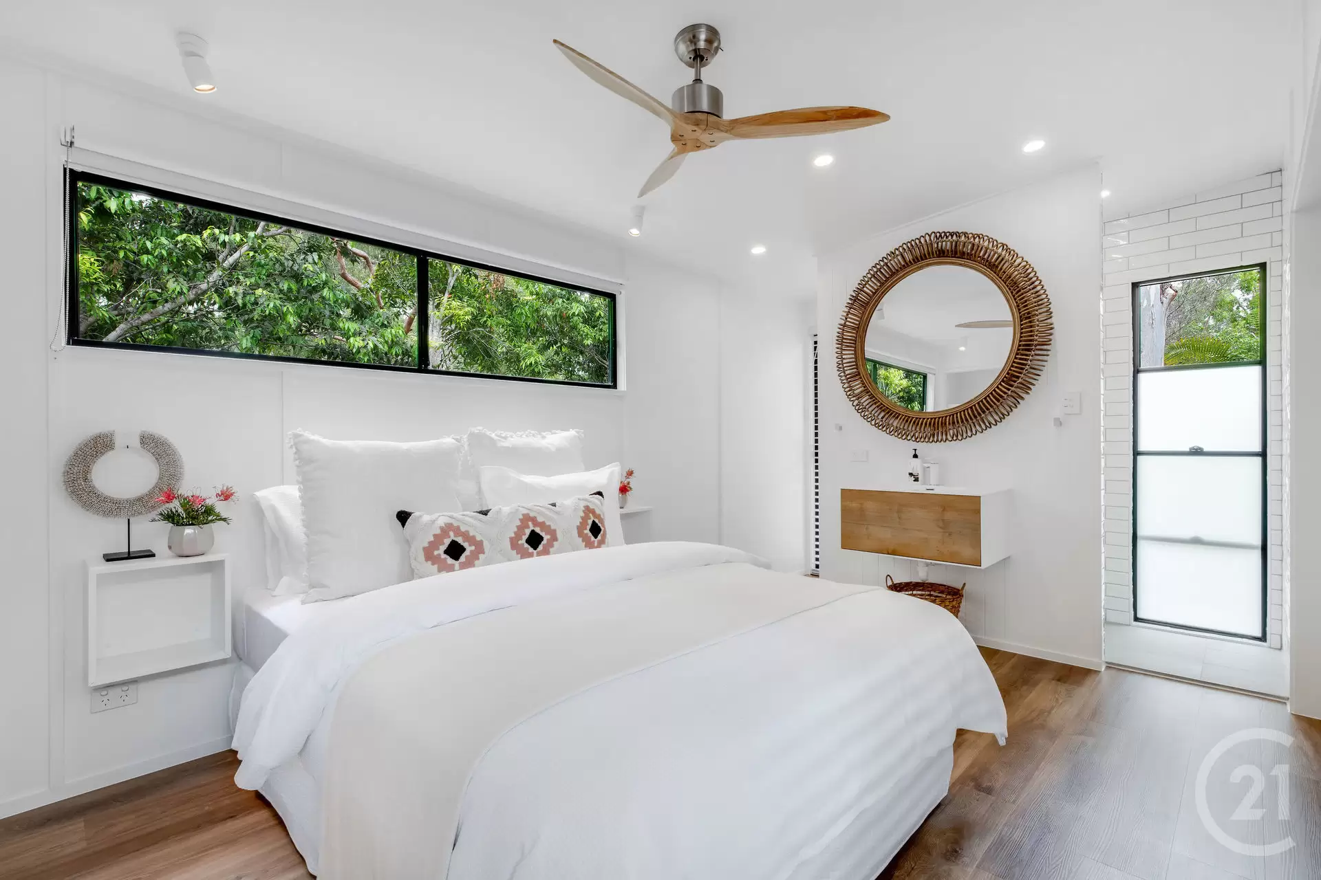 Photo #18: 82 Lake Vista Drive, Peregian Beach - Sold by Ray White Noosa