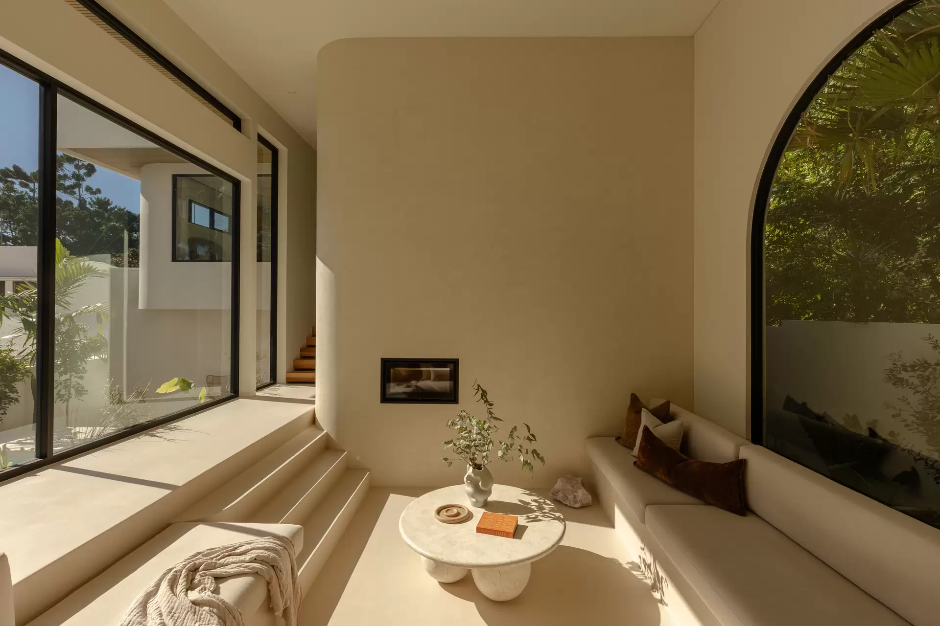 Photo #5: 6 Mitti Street, Noosa Heads - Auction by Ray White Noosa