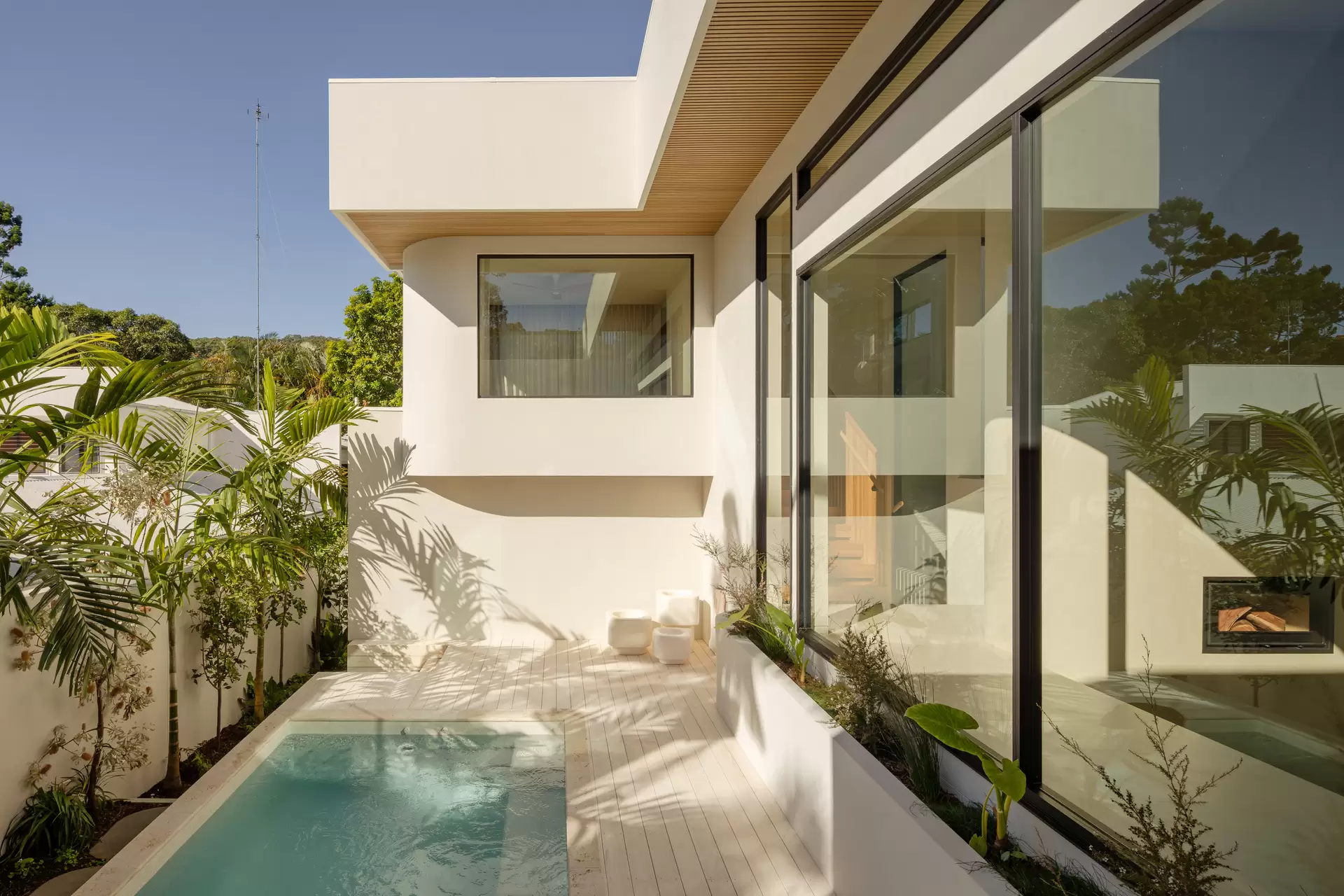 Photo #17: 6 Mitti Street, Noosa Heads - Auction by Ray White Noosa