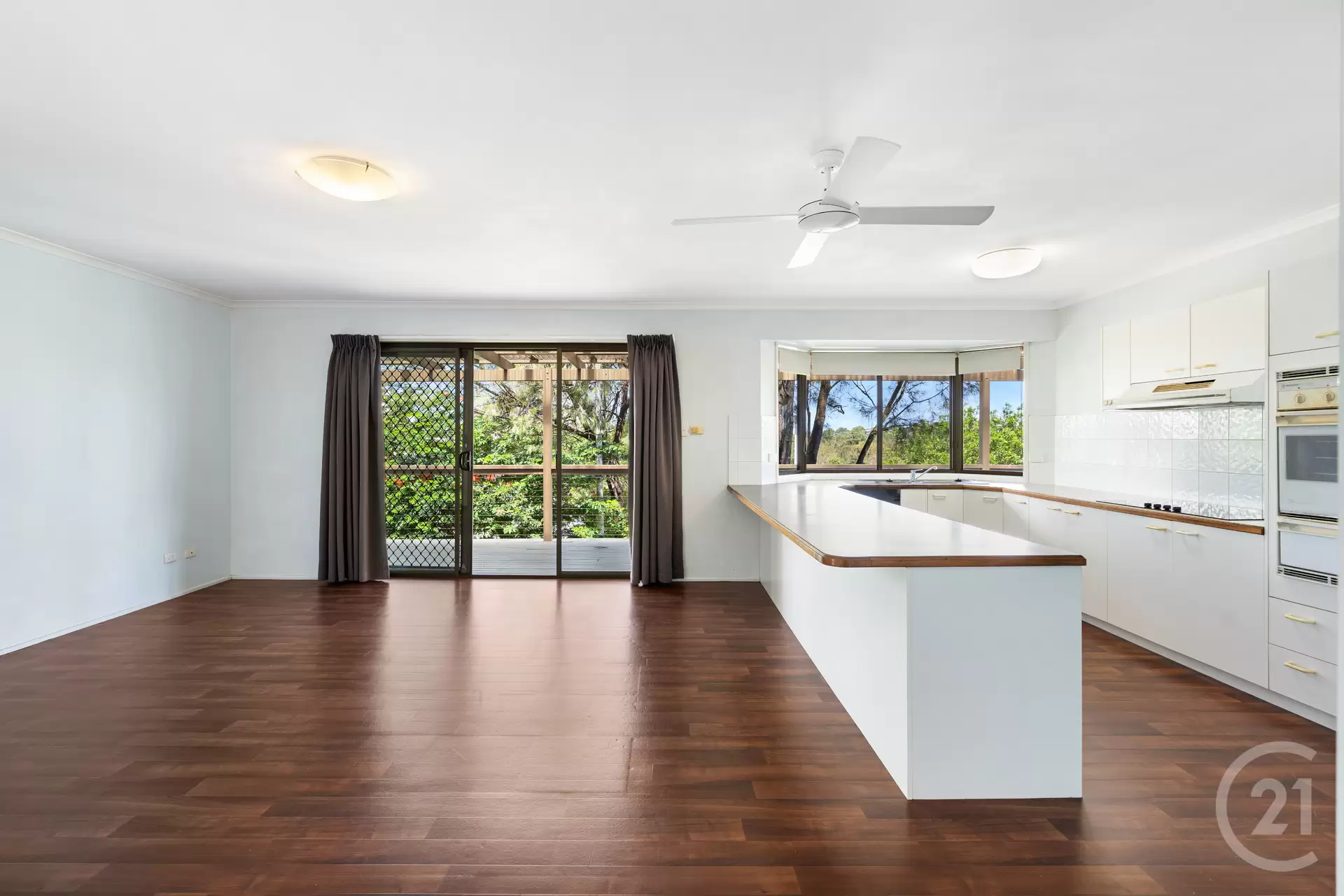 Photo #8: 4 Eugarie Street, Noosa Heads - Sold by Ray White Noosa