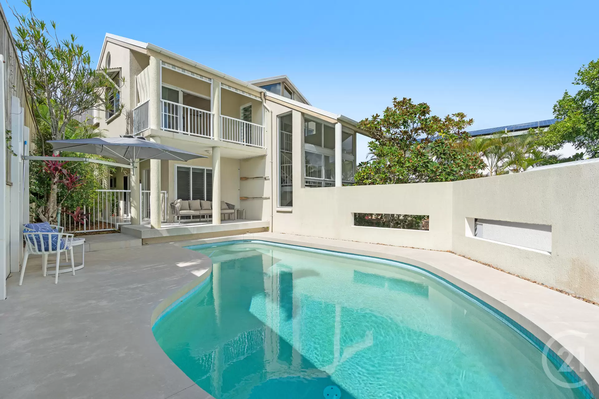 Photo #6: 23 Ross Crescent, Sunshine Beach - Sold by Ray White Noosa