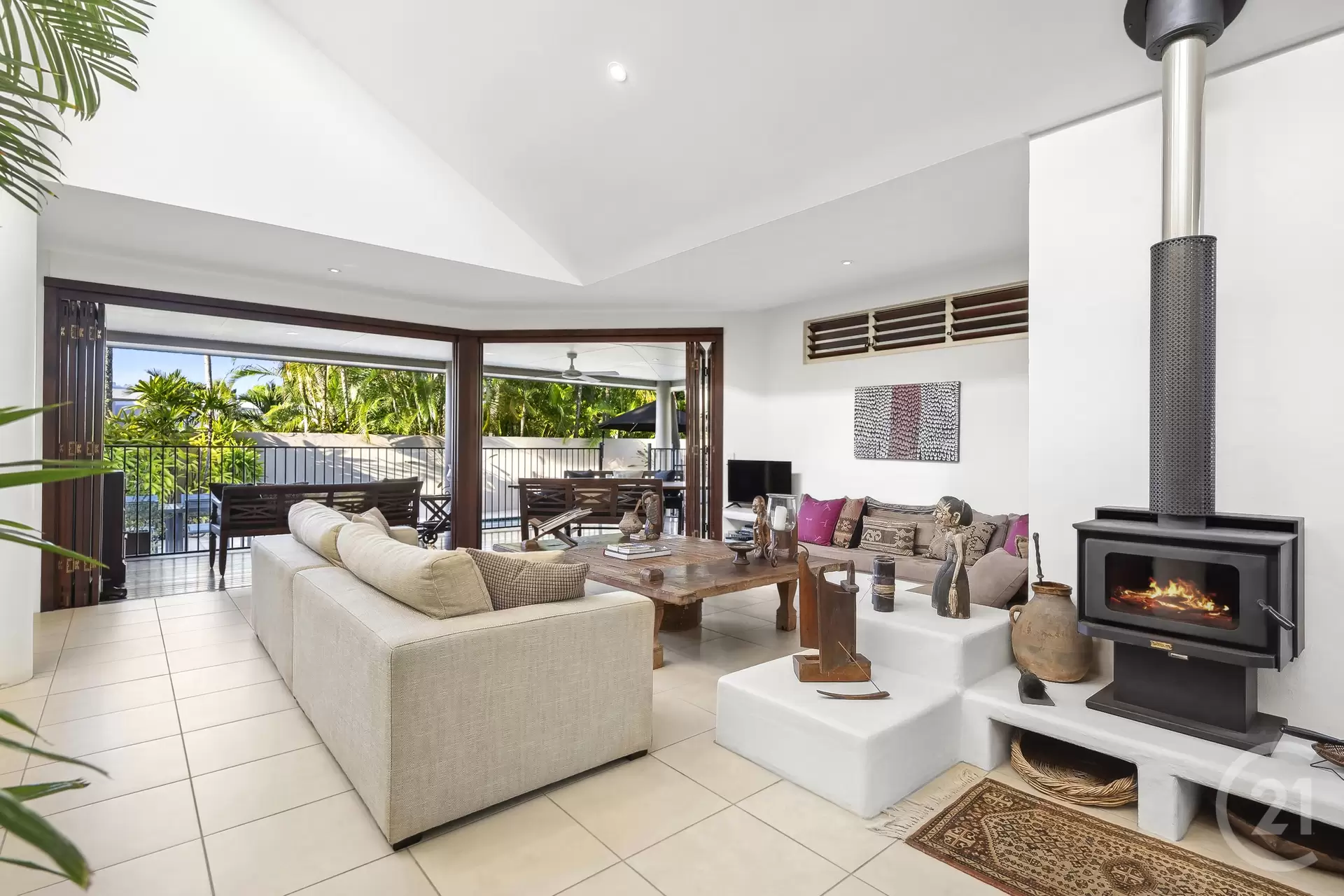 Photo #3: 1 Topsails Place, Noosa Waters - Sold by Ray White Noosa