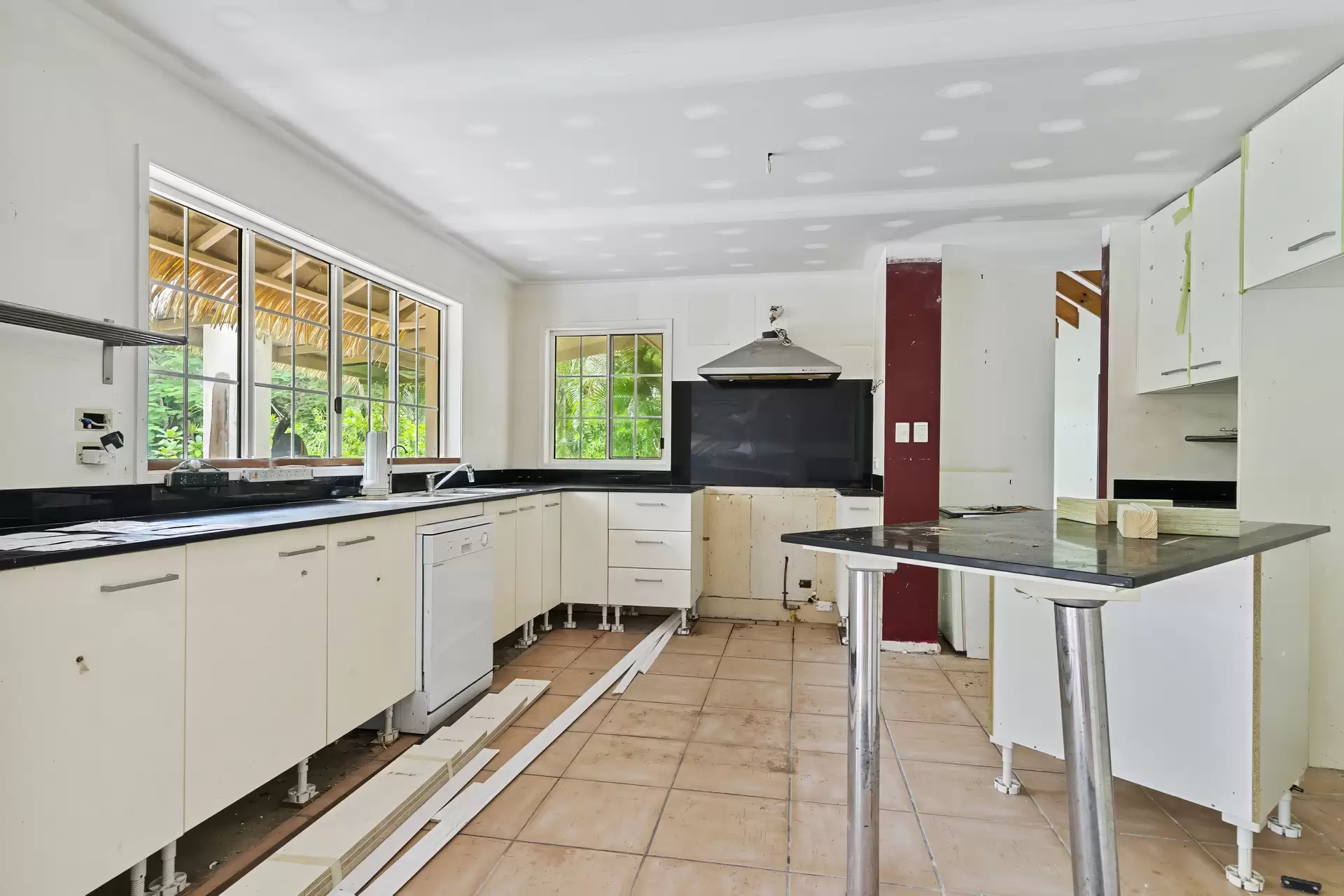 Photo #7: 9 Dovetree Court, Marcus Beach - Sold by Ray White Noosa