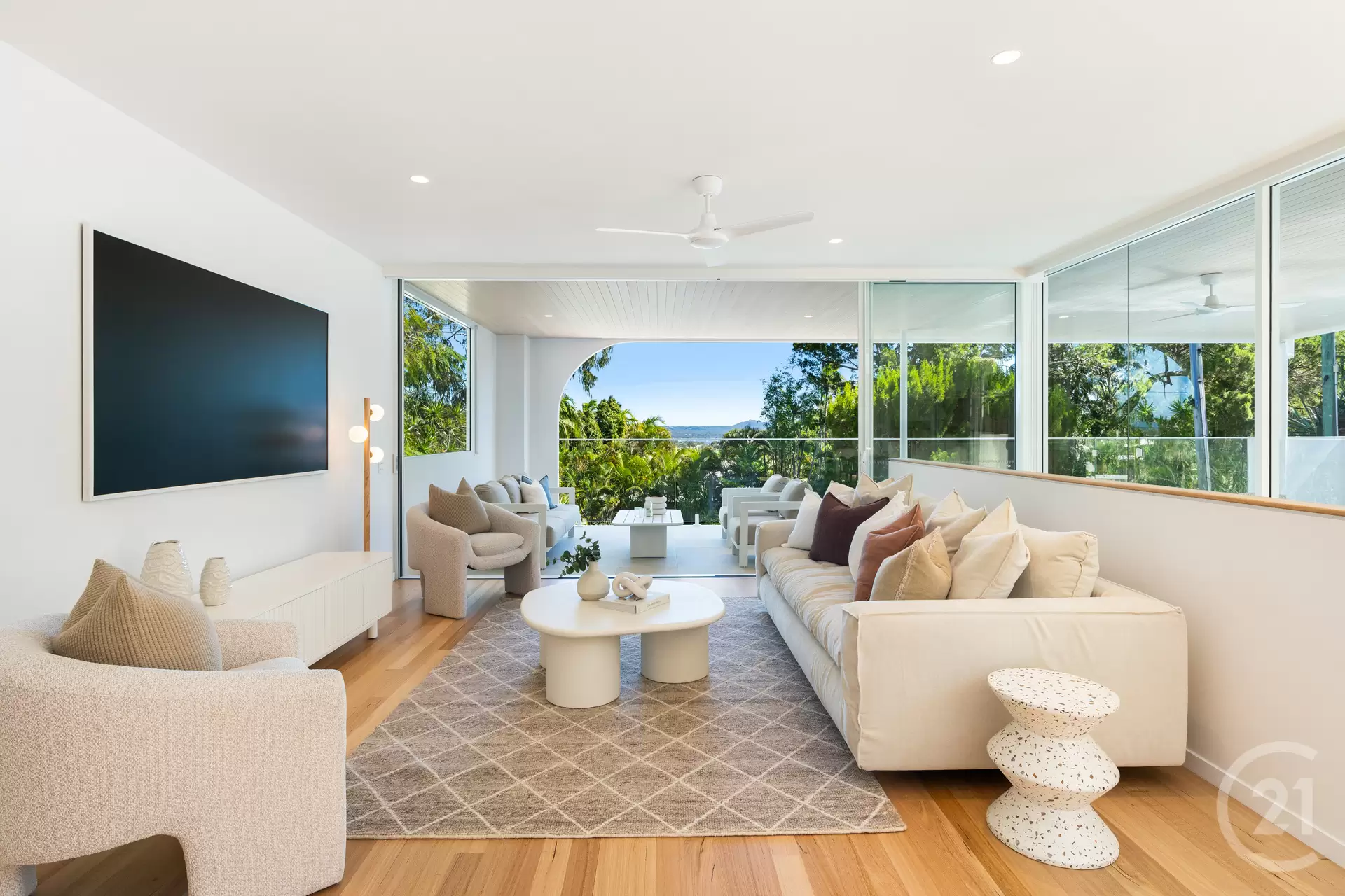 Photo #4: 3 Nairana Rest, Noosa Heads - Sold by Ray White Noosa