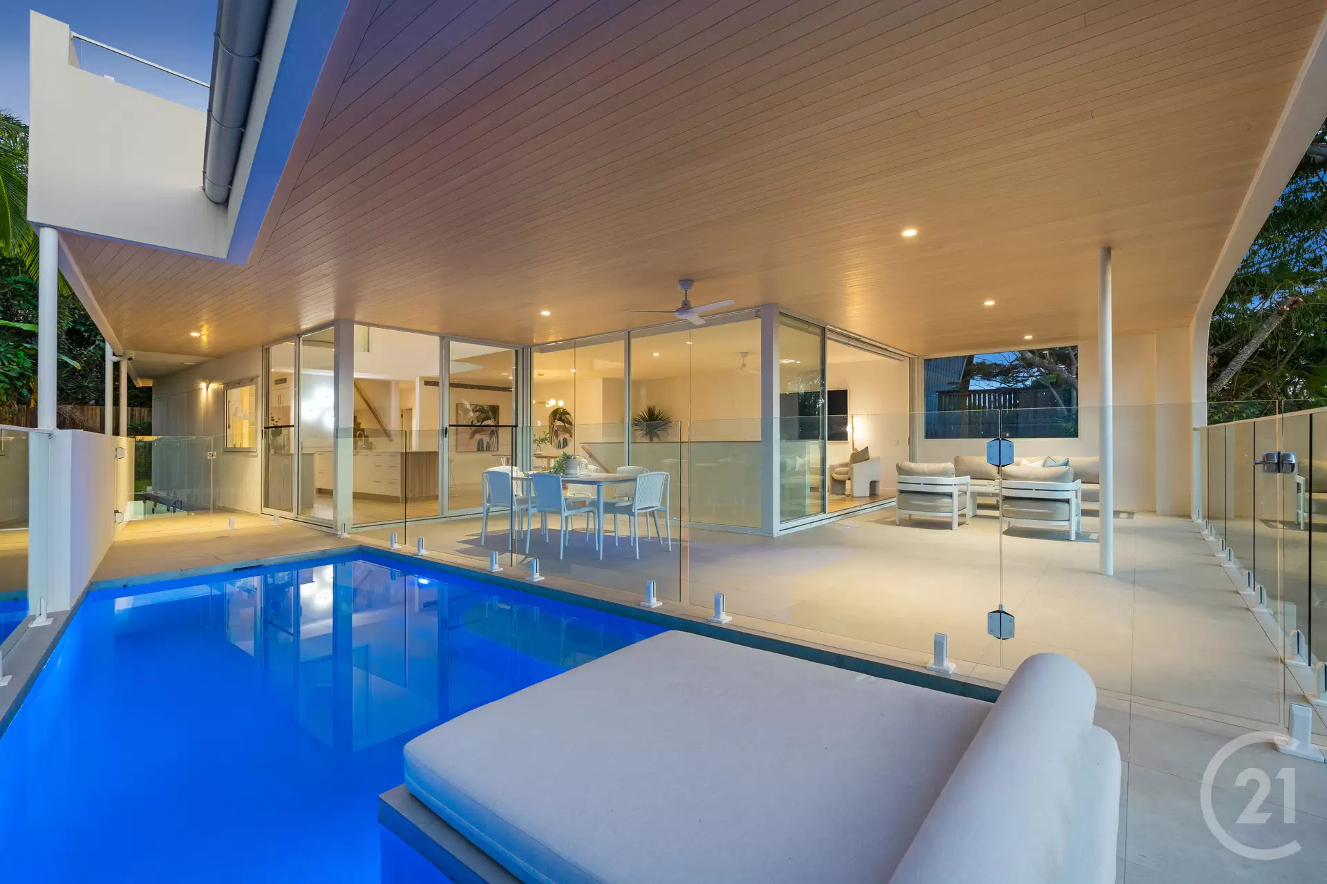 Photo #10: 3 Nairana Rest, Noosa Heads - Sold by Ray White Noosa