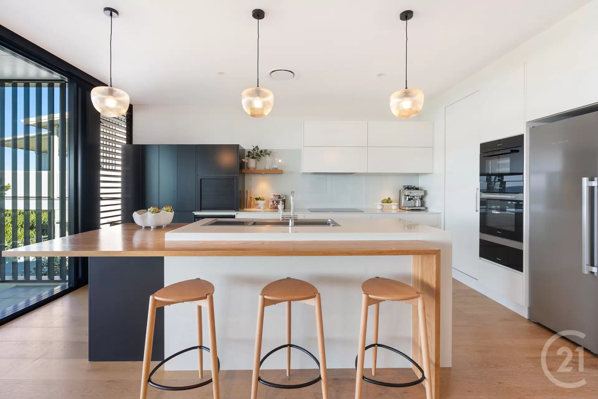 Photo #7: 22 Peregian Esplanade, Peregian Beach - Sold by Ray White Noosa