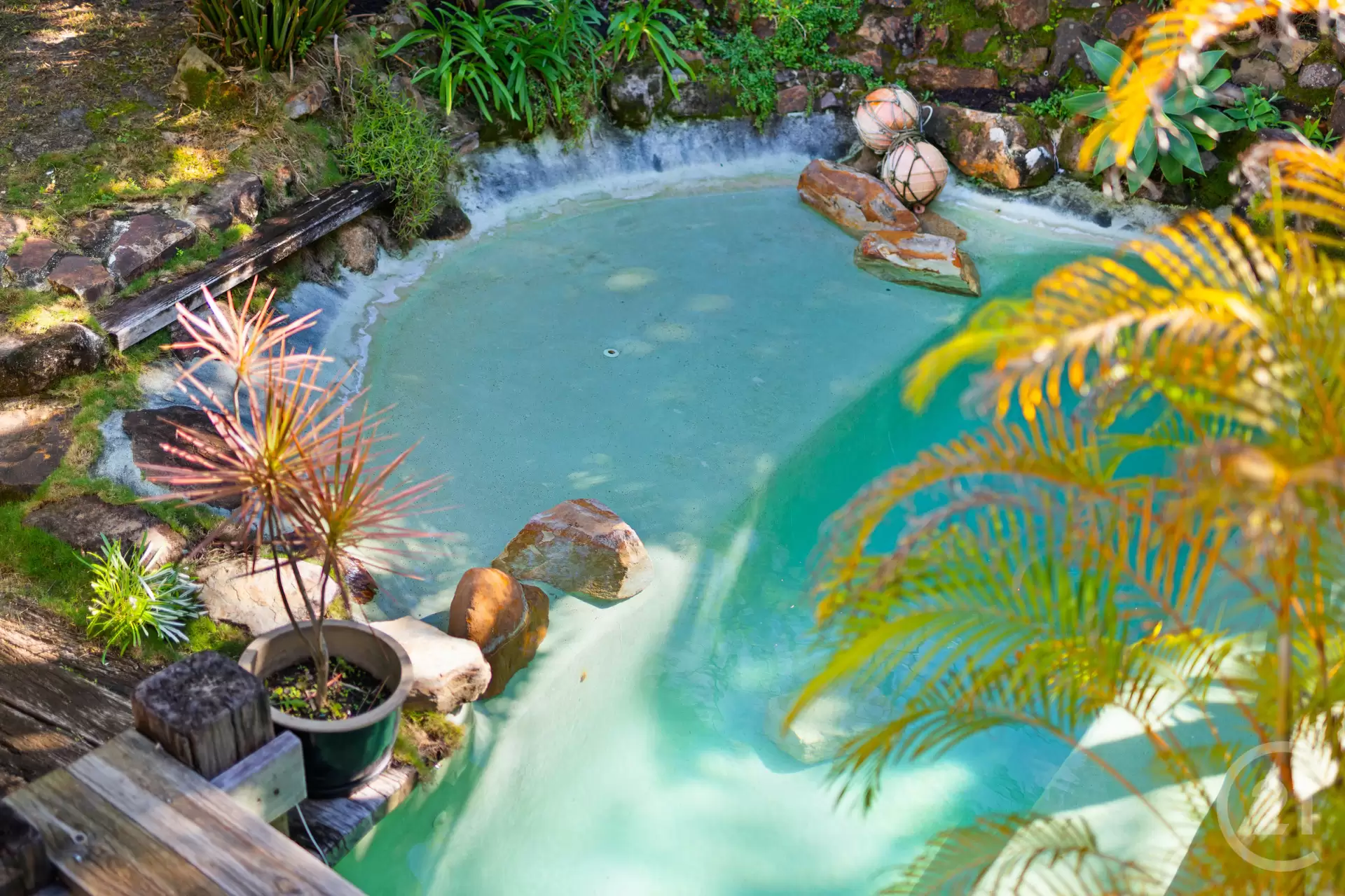 Photo #18: 30 Sobraon Street, Sunrise Beach - Sold by Ray White Noosa