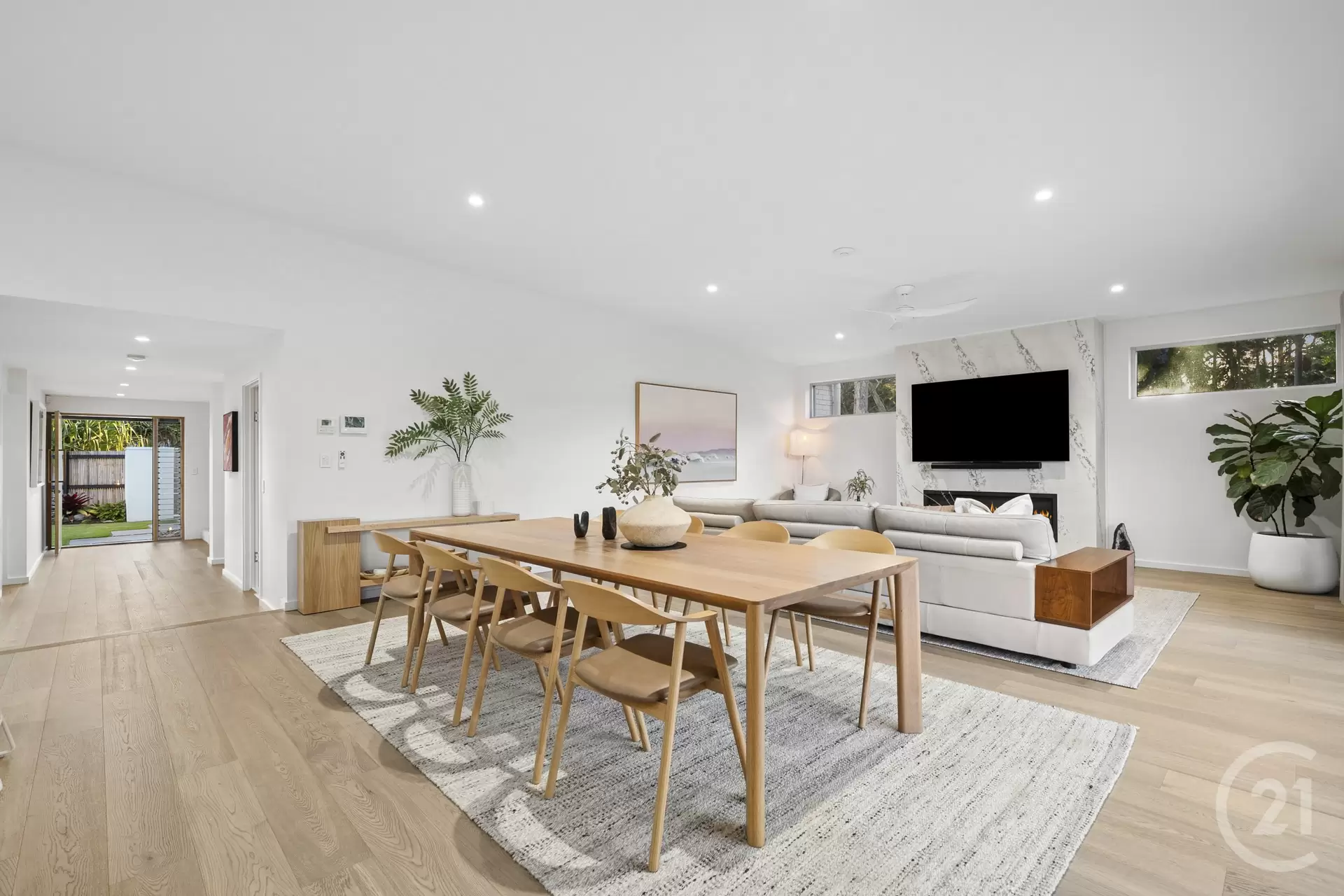 Photo #9: 4 Weyba Park Drive, Noosa Heads - Sold by Ray White Noosa