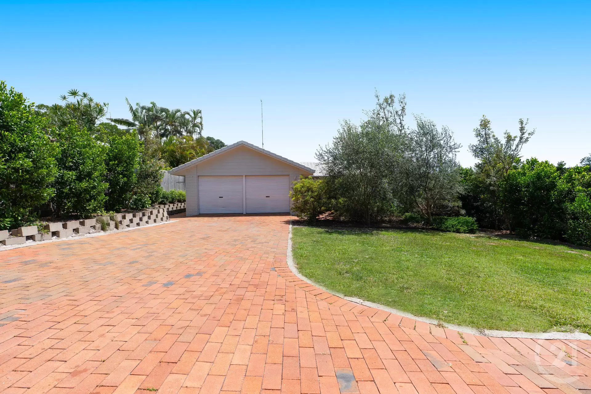 Photo #1: 7 Ulah Court, Noosa Heads - Sold by Ray White Noosa