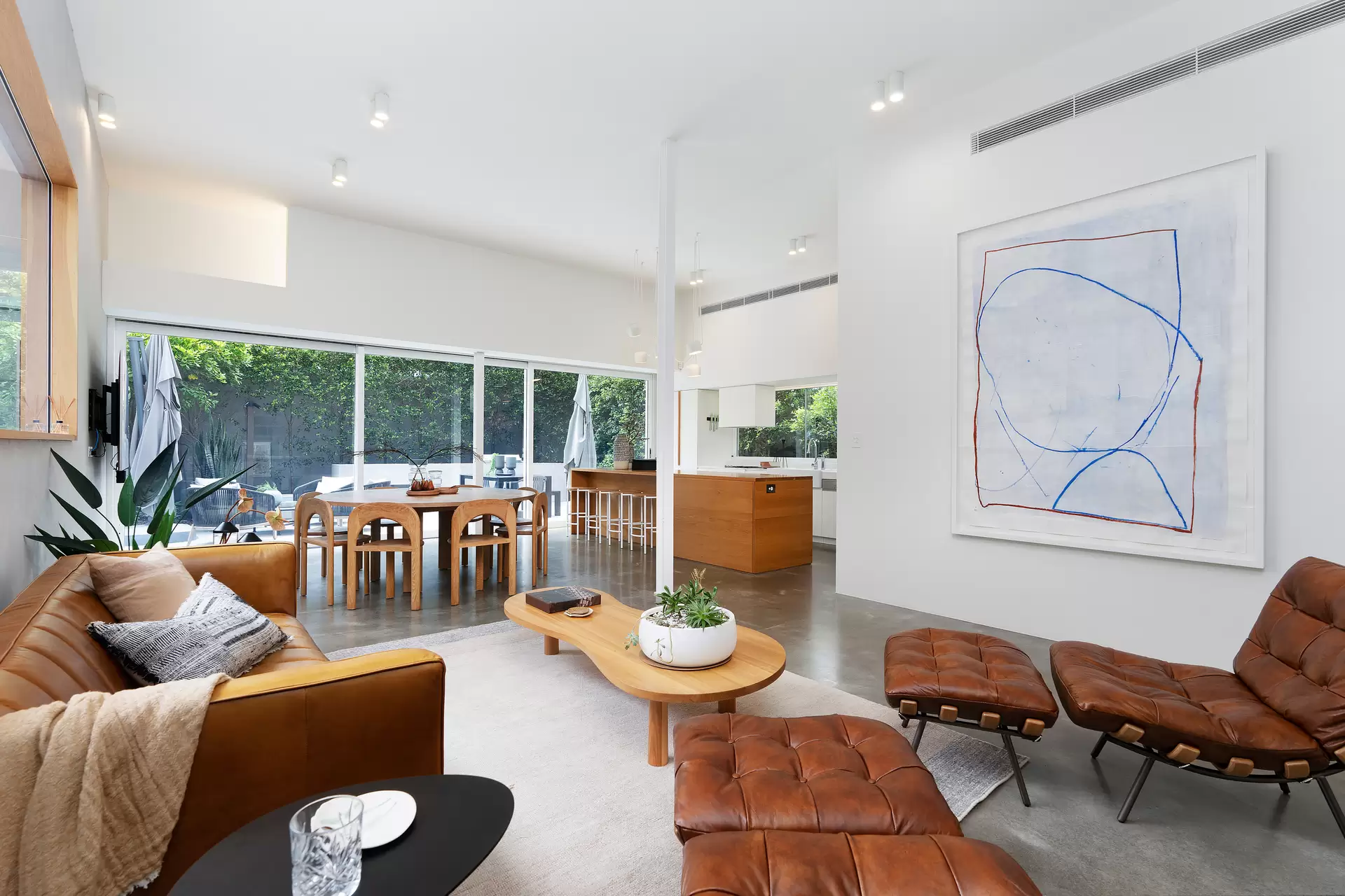 Photo #3: 6 Stevens Street, Sunshine Beach - Sold by Ray White Noosa