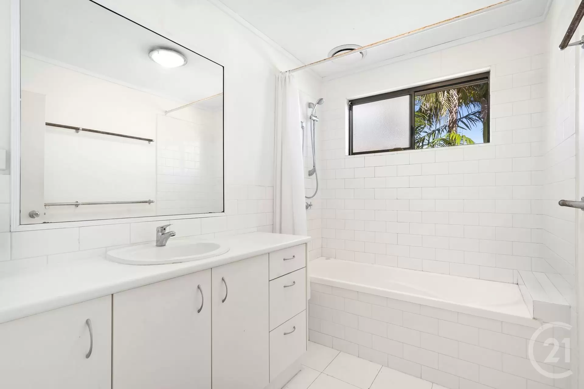 Photo #9: 22 Pacific Avenue, Sunshine Beach - Sold by Ray White Noosa