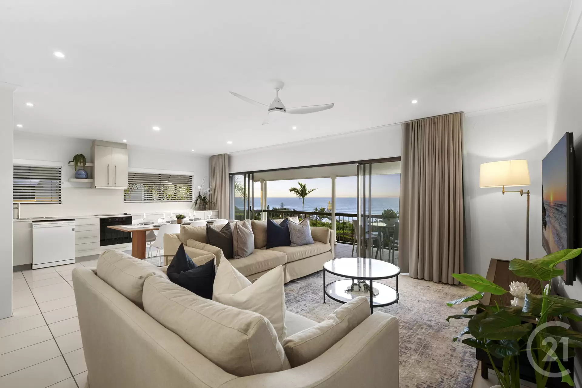 Photo #3: 22/1 Ross Crescent, Sunshine Beach - Sold by Ray White Noosa