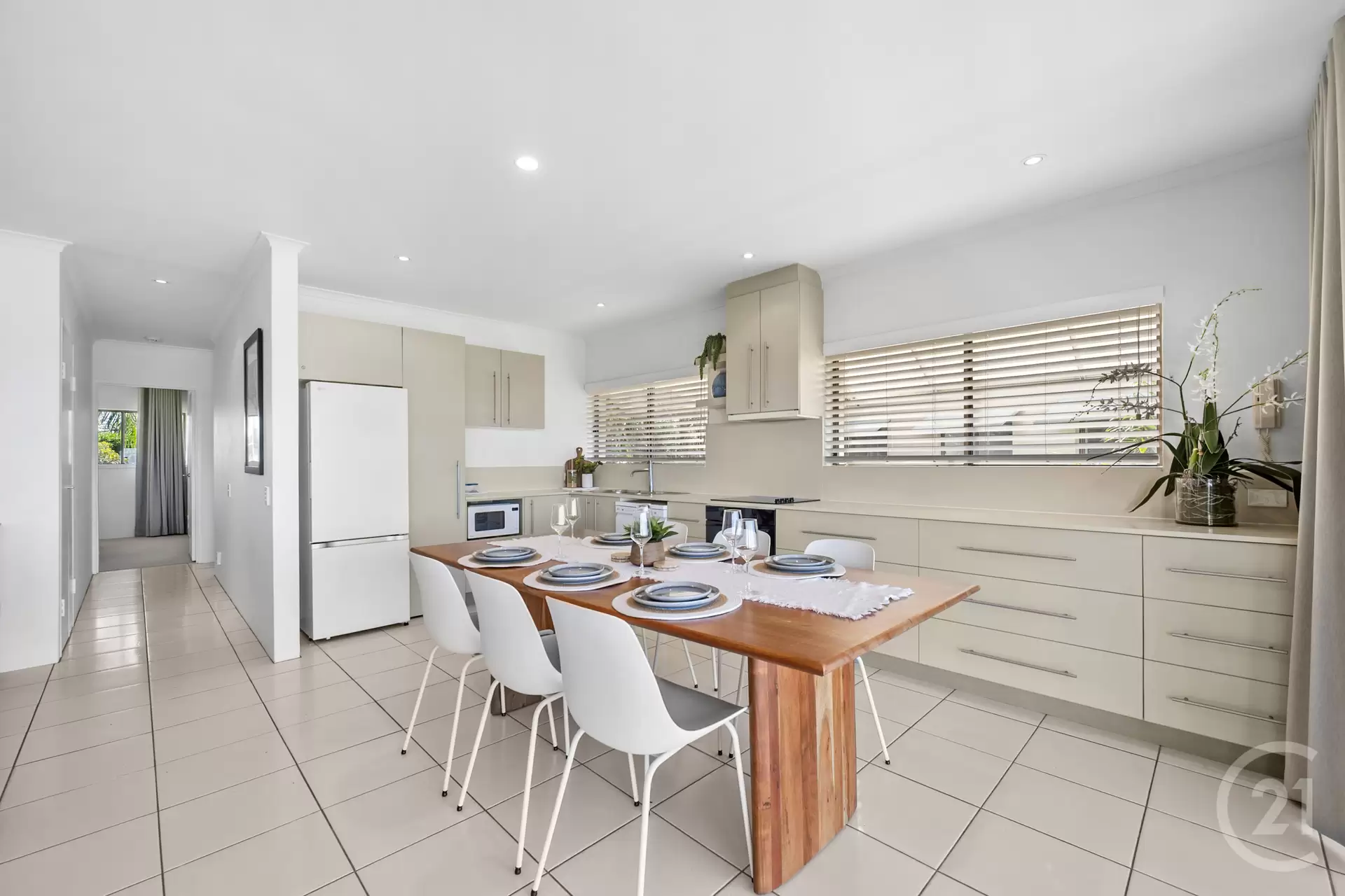 Photo #7: 22/1 Ross Crescent, Sunshine Beach - Sold by Ray White Noosa