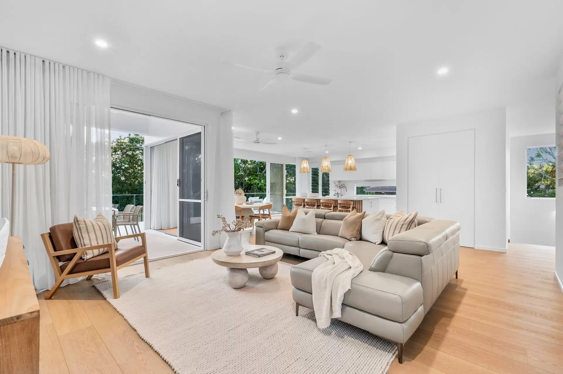 Photo #14: 49 Weyba Esplanade, Noosa Heads - For Lease by Ray White Noosa