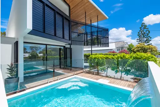 2/7 Lake Weyba Drive, Noosaville For Sale by Ray White Noosa
